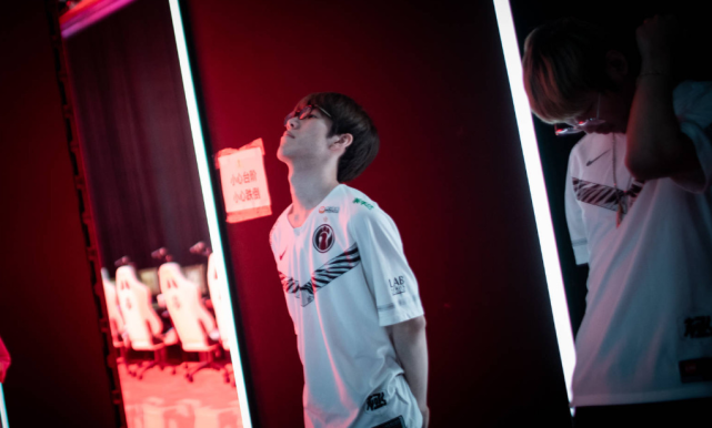 中持续被提 中持续被提