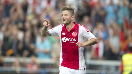 斯在对阵东 斯在对阵东